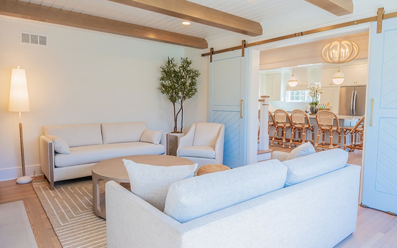 custom-home-renovation-family-room2-lake-geneva