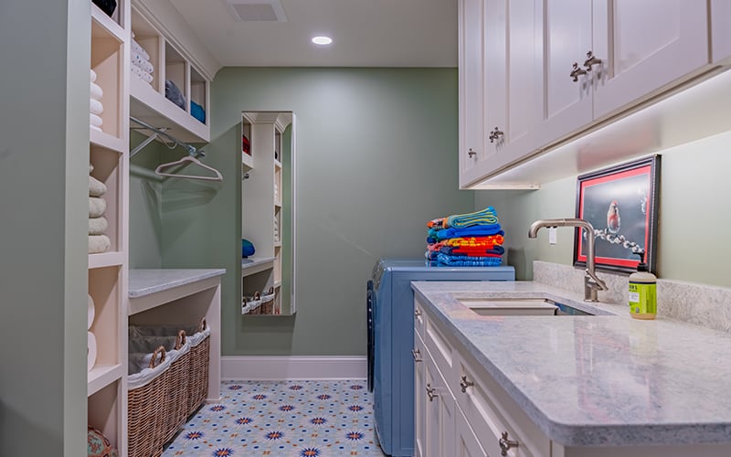 lake-geneva-luxury-laundry-room-renovation