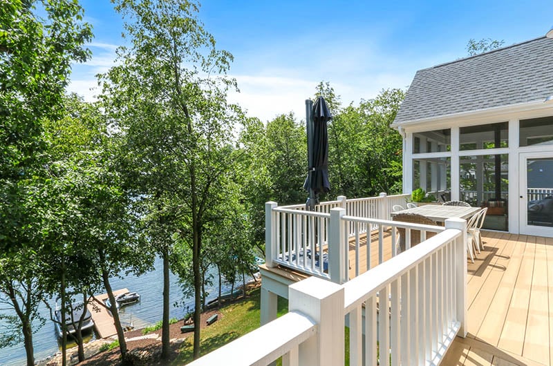 deck-design-lake-view-custom-home