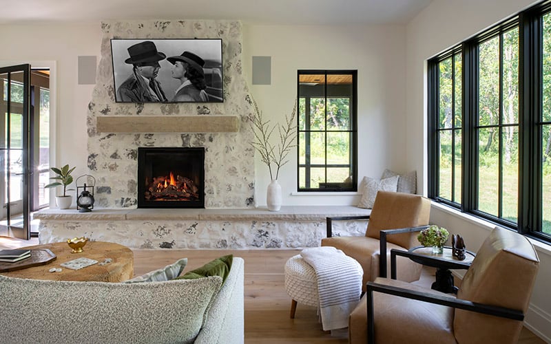 luxury-home-design-family-room
